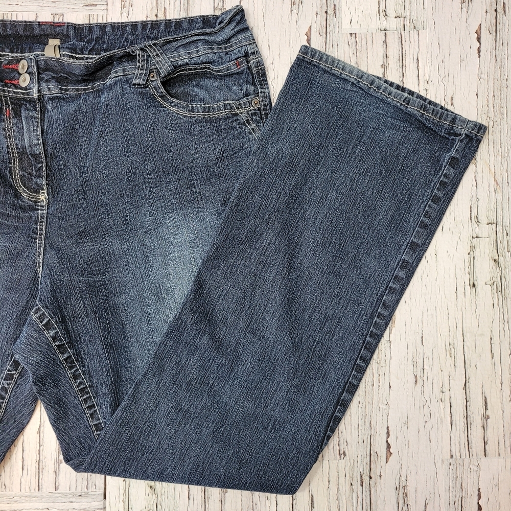 Mid Rise Bootcut Demin Blue Jeans